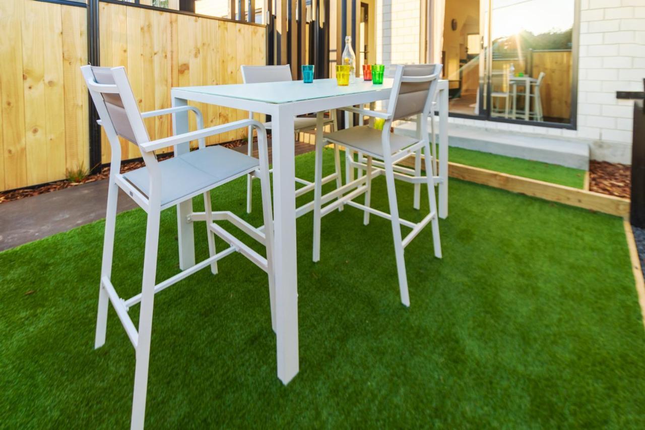 Modern 3 Bed Overlooking Hagley Park ไครสต์เชิร์ช ภายนอก รูปภาพ
