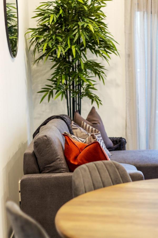 Modern 3 Bed Overlooking Hagley Park ไครสต์เชิร์ช ภายนอก รูปภาพ