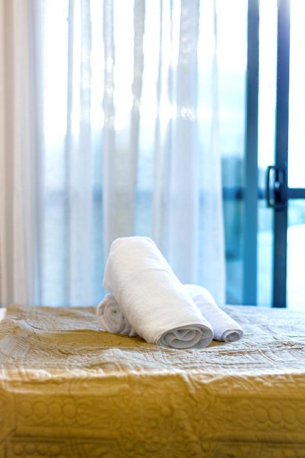 Modern 3 Bed Overlooking Hagley Park ไครสต์เชิร์ช ภายนอก รูปภาพ