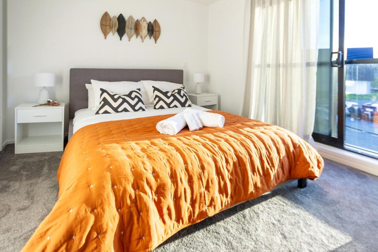 Modern 3 Bed Overlooking Hagley Park ไครสต์เชิร์ช ภายนอก รูปภาพ